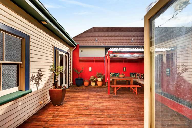 281 Marine Parade Napier South_5
