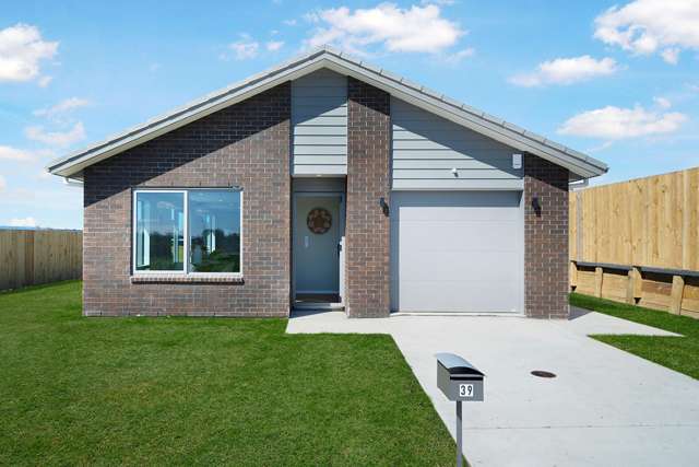 Spacious New Build - Single Level