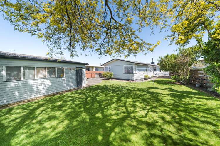 61 Lockhart Avenue Milson_16