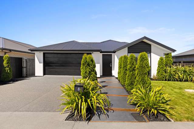 Easy Living With a Modern Edge