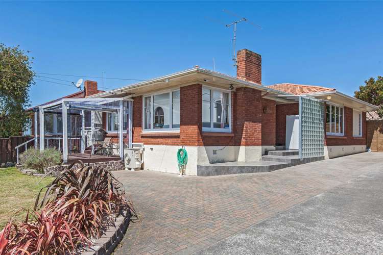 31 Donovan Street Blockhouse Bay_0