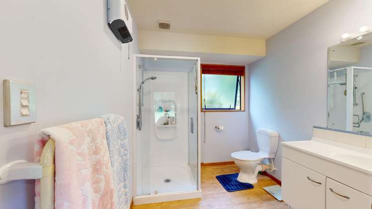 20 Grayburn Road Elgin_15