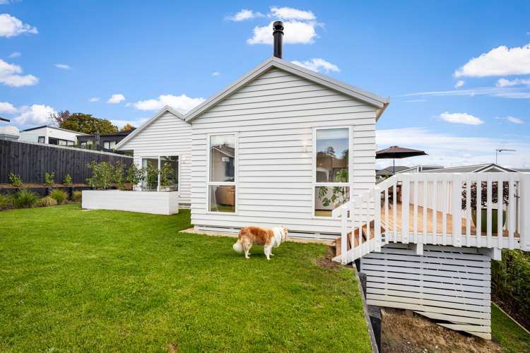 8 Three Brothers Place Warkworth_15