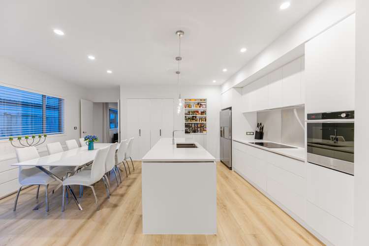 21 Caldera Drive Long Bay_12