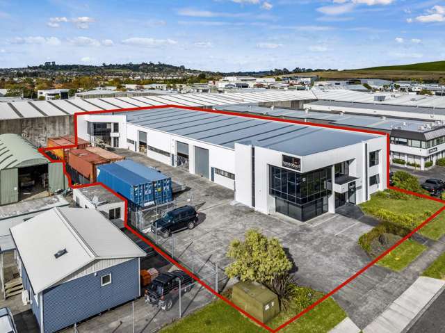 Functional industrial with secure yard | 1,190sqm