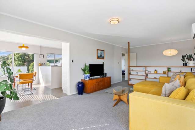 Owner Relocating Away From Auckland