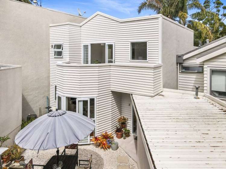 2/70a Sackville Street Grey Lynn_2