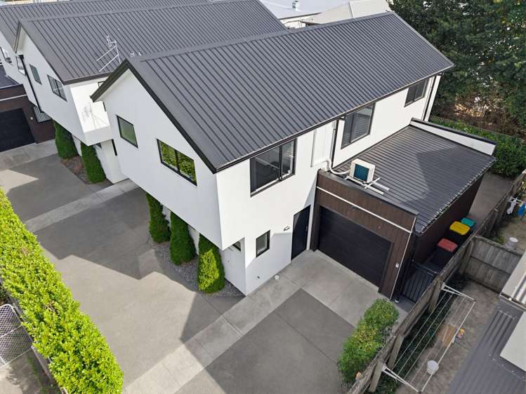 1/10 Parlane Street Addington_21