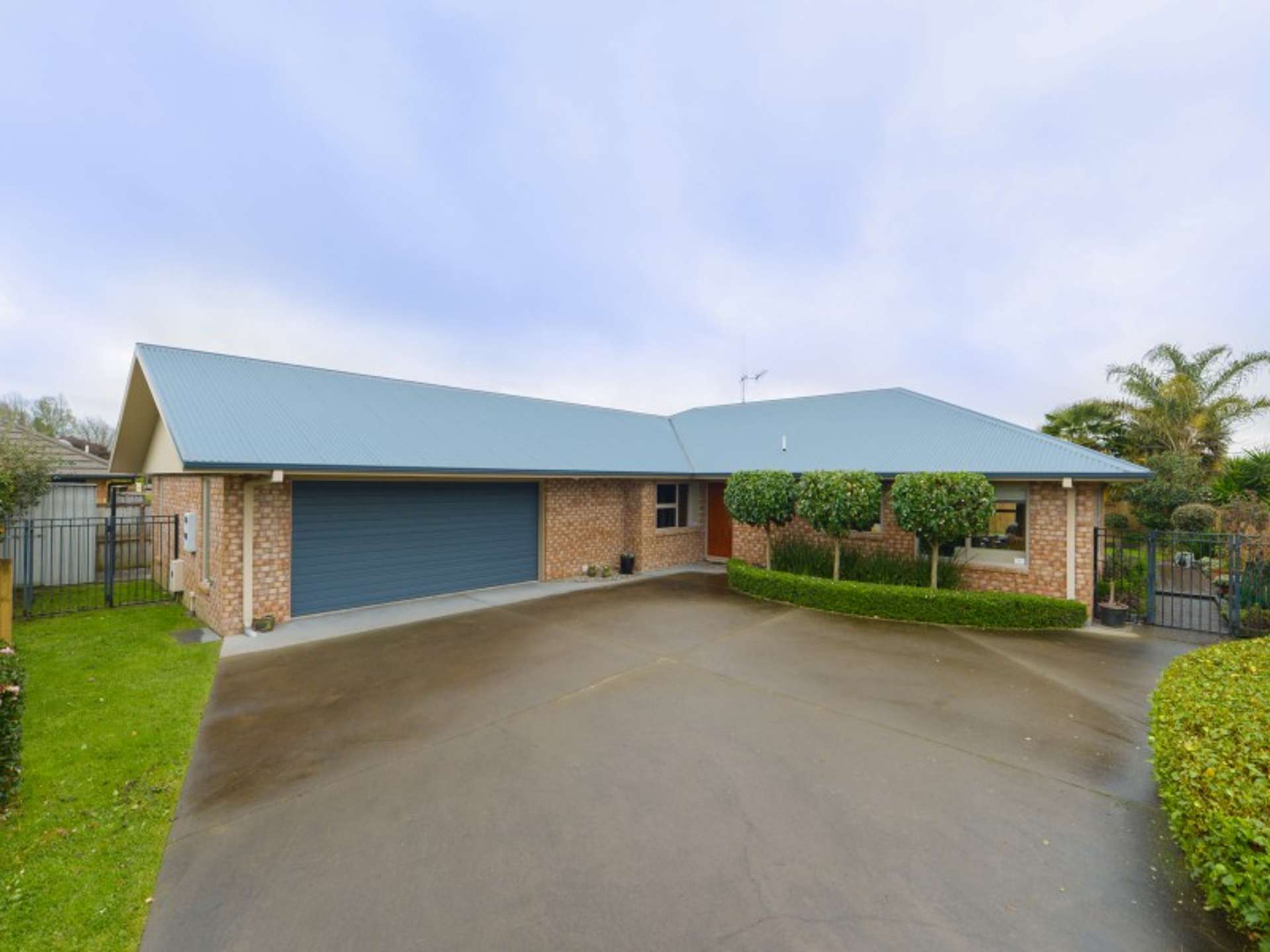 5 Westbury Mews Huntington_0