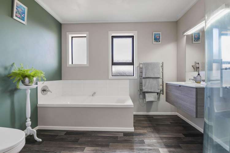 74 Muller Road Blenheim_16