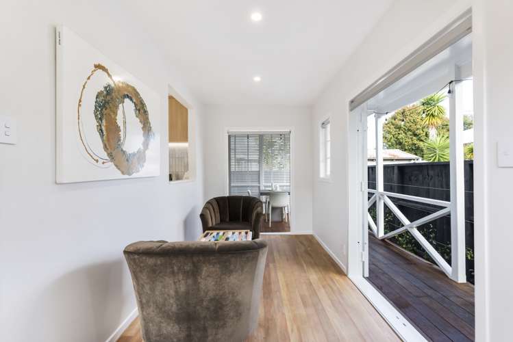 16 Moa Road Point Chevalier_12