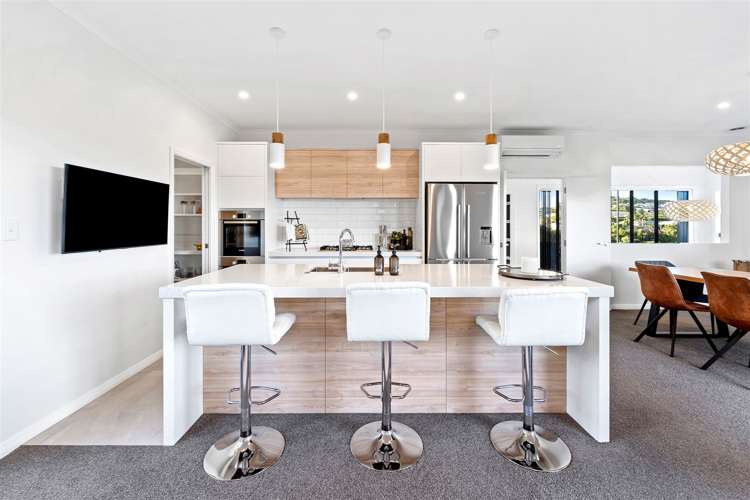 96 Arran Point Parade Orewa_6