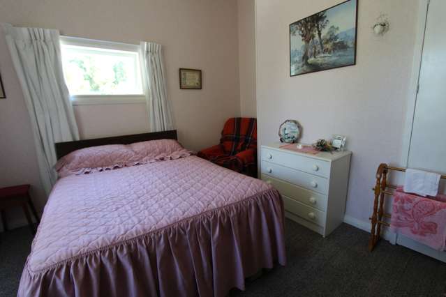 9 Olsen Street Eketahuna_4