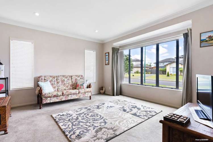 52 Stranraer Crescent Wattle Downs_11