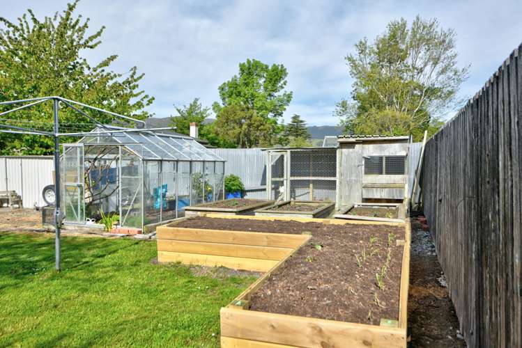 37 Station Road Tapanui_35