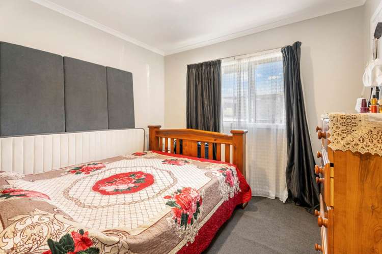 12 and 12A Southview Place Manurewa_13