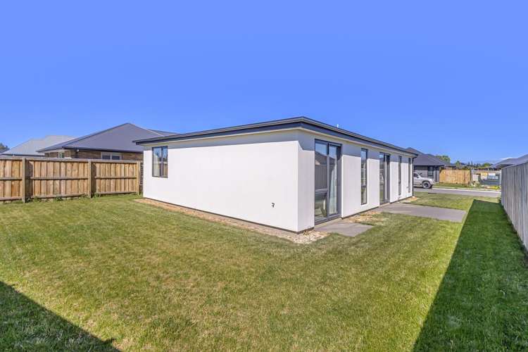 35 Greig Crescent Amberley_10
