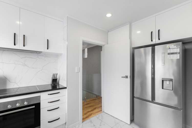 1 Christina Avenue Te Atatu South_8