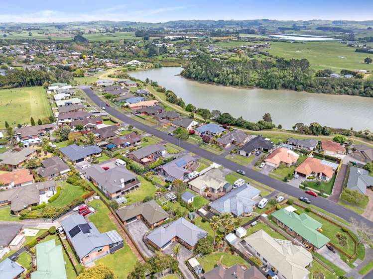 20 Waitoa Street Waiuku_16