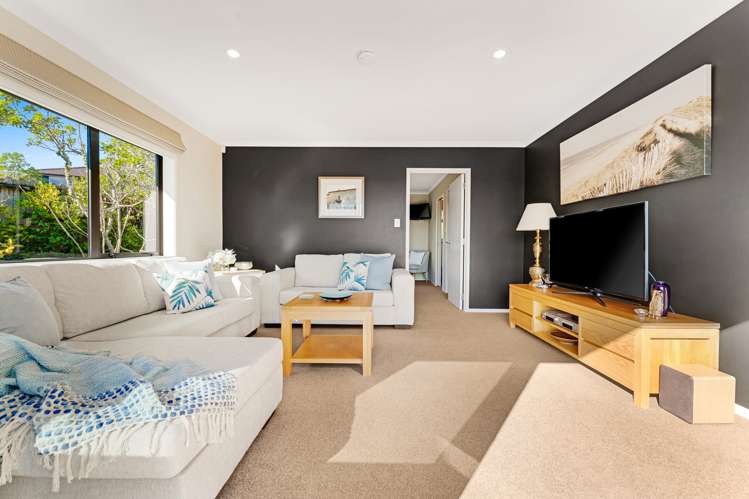 5 Spyglass Street Red Beach_17