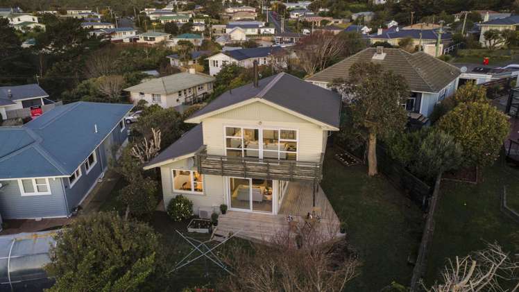 39 Lynda Avenue Paparangi_23