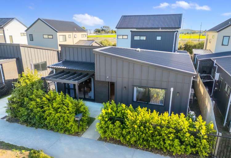 63 Black Beech Crescent Takanini_19