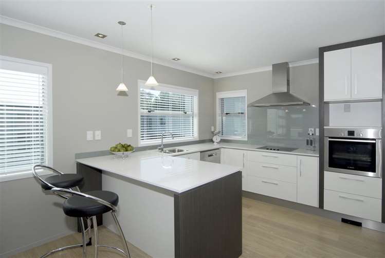 9 Azores Way Welcome Bay_9