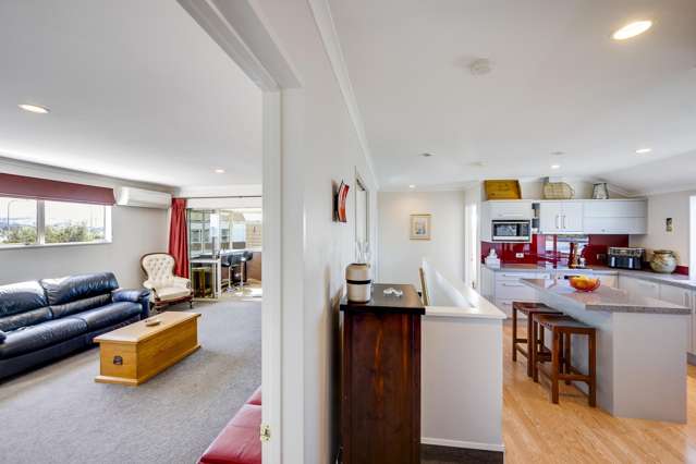 14/182 Charles Street Westshore_2