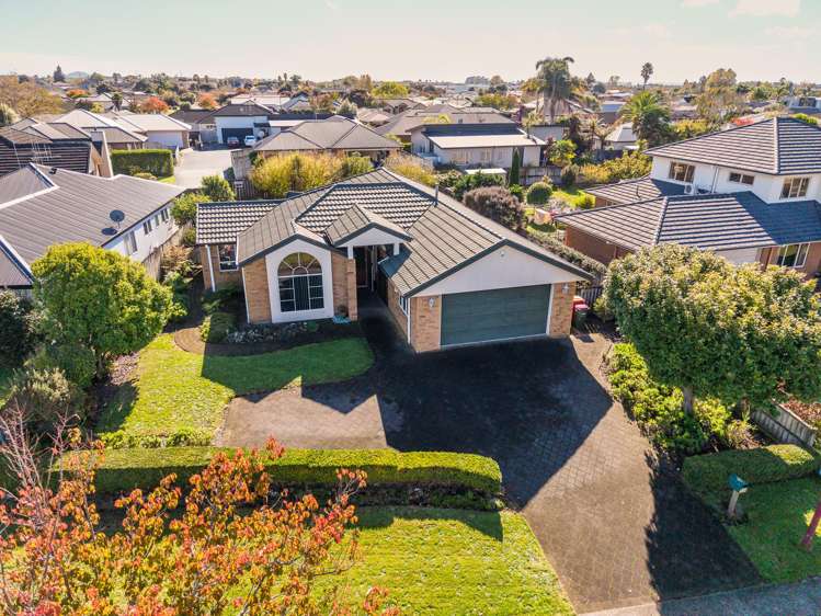 16 Callum Brae Drive Rototuna_18