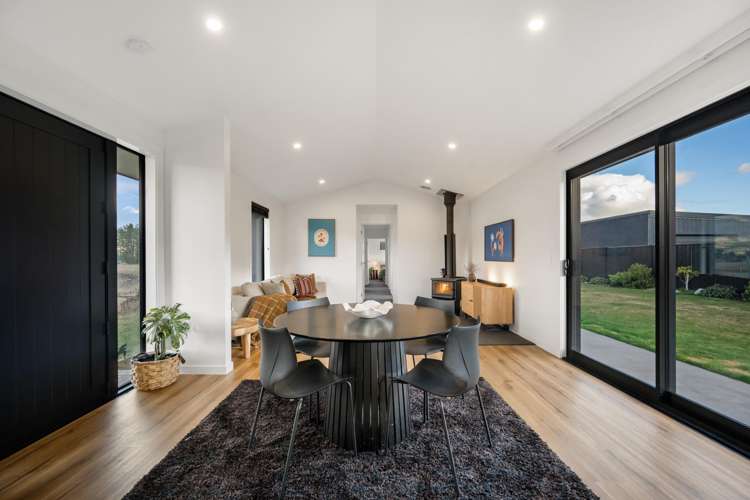 101 Burdon Loop Lake Hawea_4