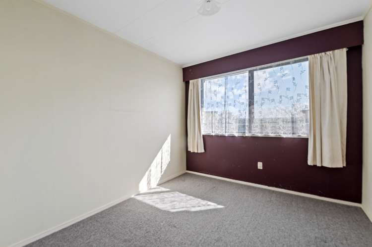 32 Browning Crescent Owhata_10