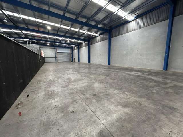 Warehouse, Yard, Office &ndash; Available now!