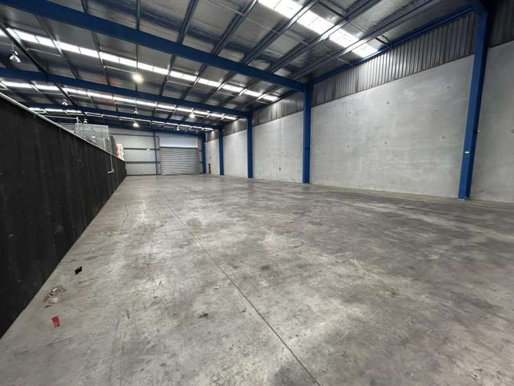 60 Westney Road_0