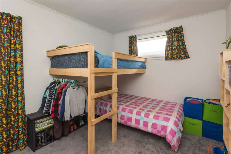 8 Otaki Place North New Brighton_12