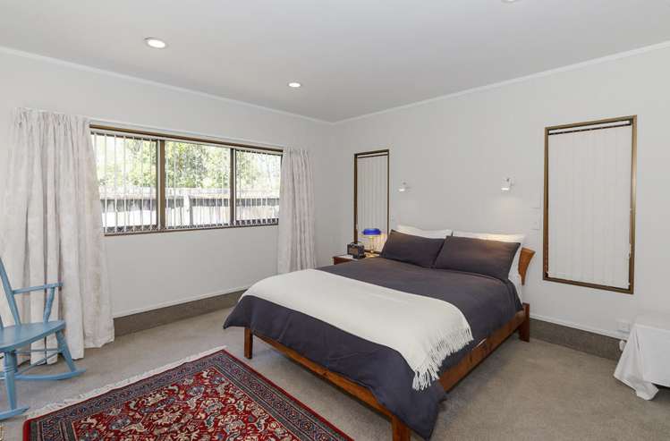 20 Wairata Place Te Atatu South_10