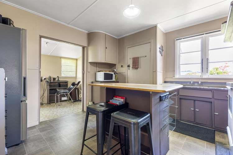 136 Golf Road Taumarunui_2