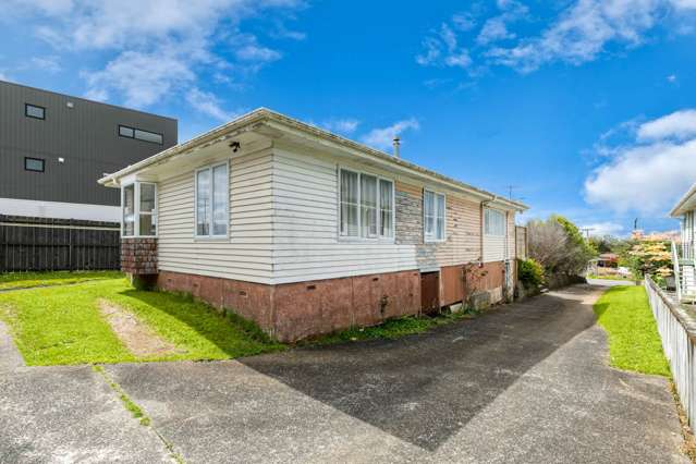 206 Sunnynook Road Totara Vale_3