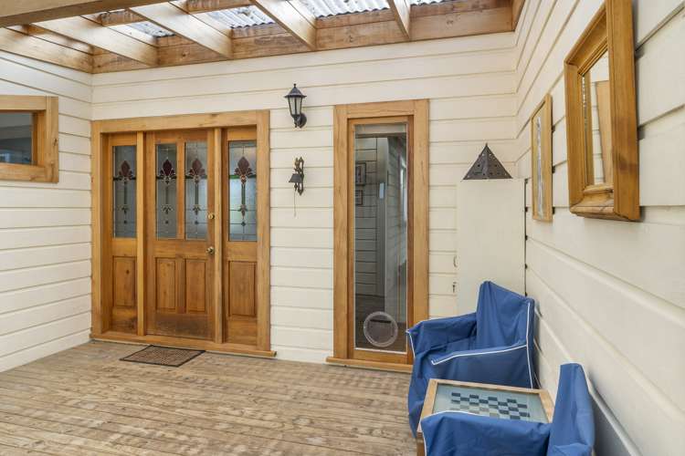 67 Eighty Eight Valley Road Wakefield_19