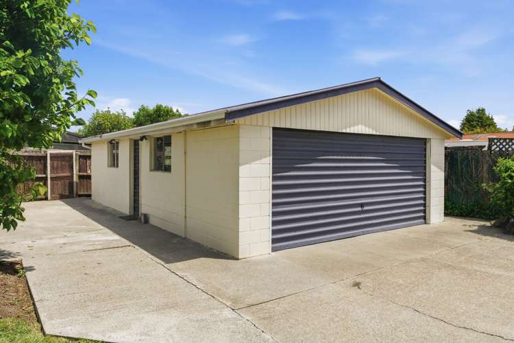 15 Wychwood Crescent Bishopdale_5