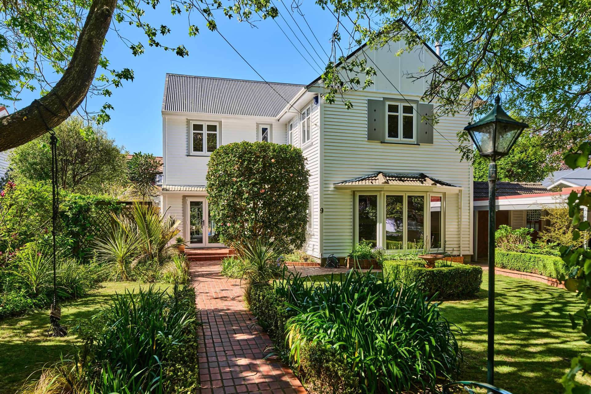 9 Totara Crescent Woburn_0
