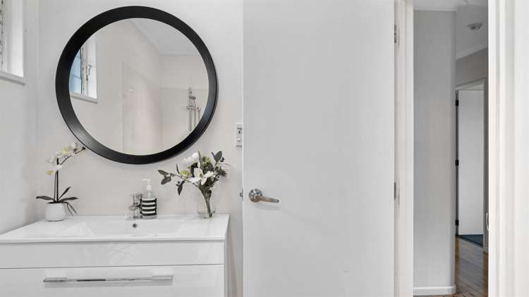 146 Pillans Road Otumoetai_9