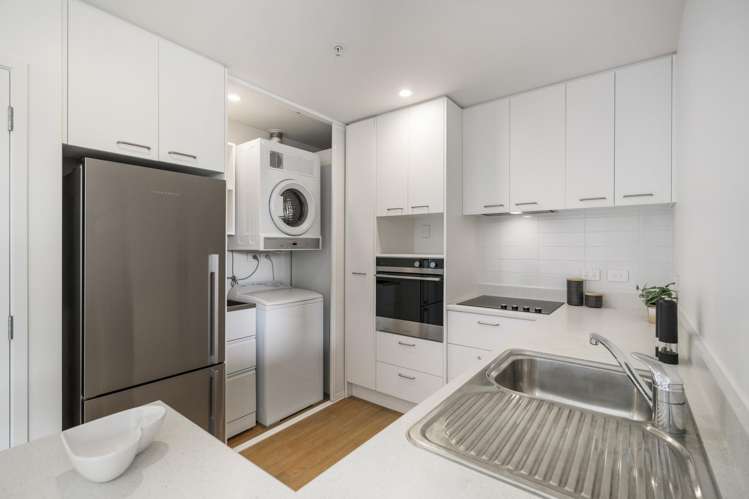 104/21A Swanson Road Henderson_12