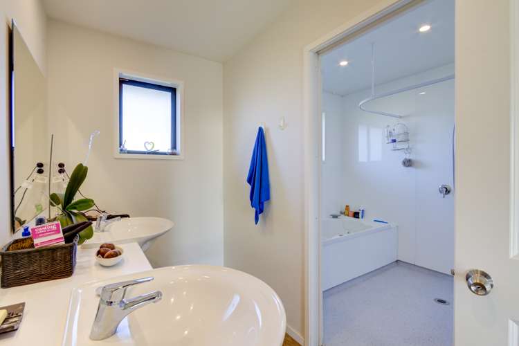 8 Northside Drive Waikuku_6