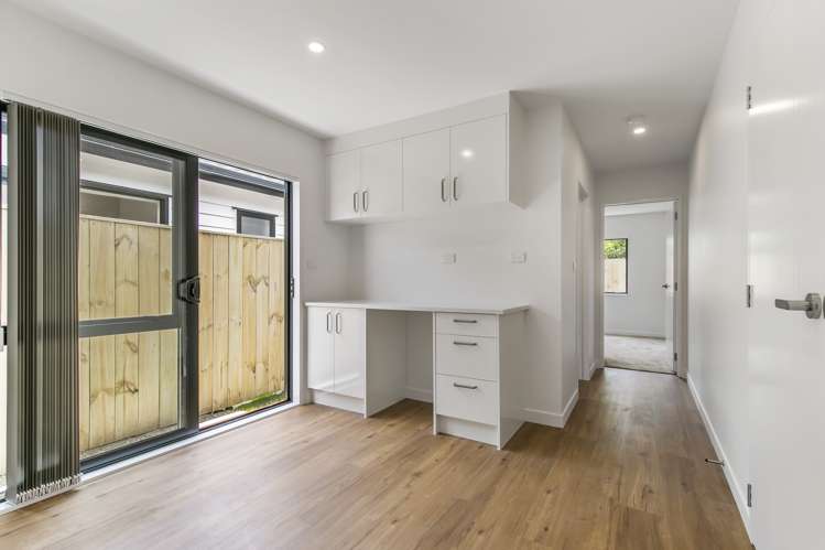 7 Hard Beech Street Takanini_21