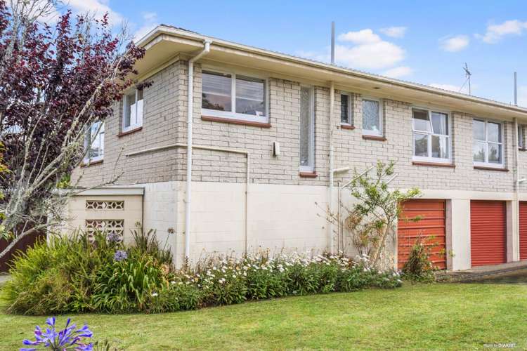 1/1 Ariho Terrace Devonport_16