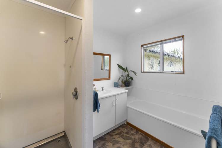 16 Malthouse Crescent Brightwater_12