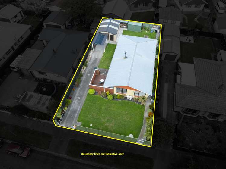 12 Cob Crescent Woolston_17