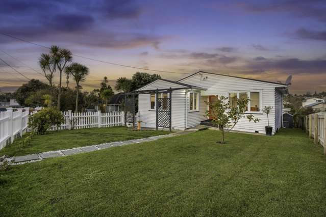 1/4 Ambler Avenue Glen Eden_3