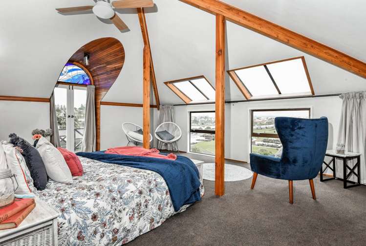 34 Seacliffe Road Hillsborough_26