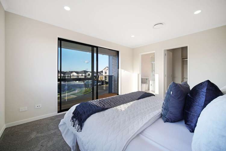 7 Uru Drive Flat Bush_14